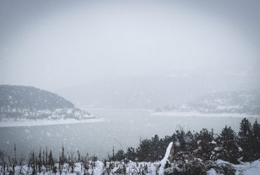 Zavojsko jezero u toku zime